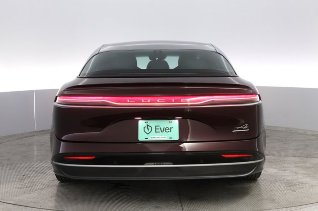 2022 Lucid Air — photo 12 of 21