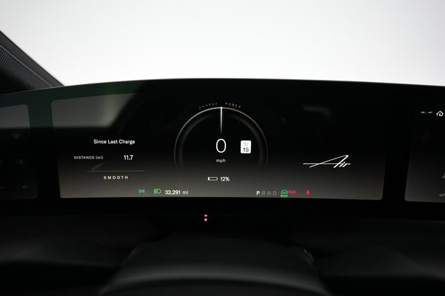 2022 Lucid Air — photo 5 of 21