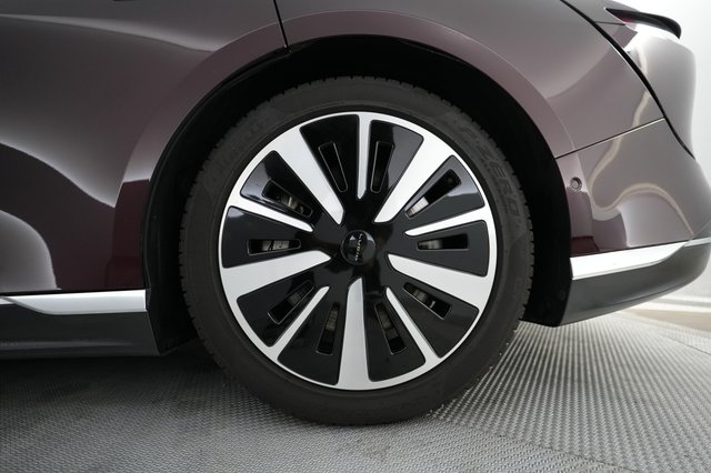 2022 Lucid Air — photo 15 of 21