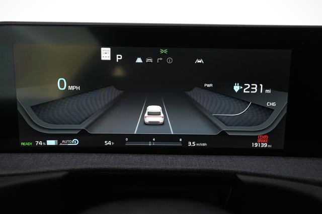 2023 Kia EV6 — photo 5 of 21
