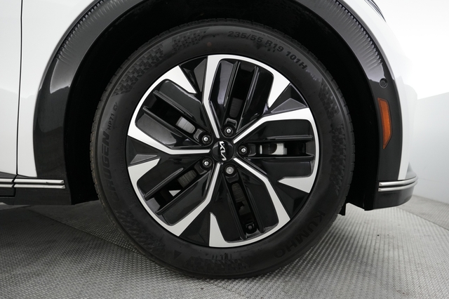 2023 Kia EV6