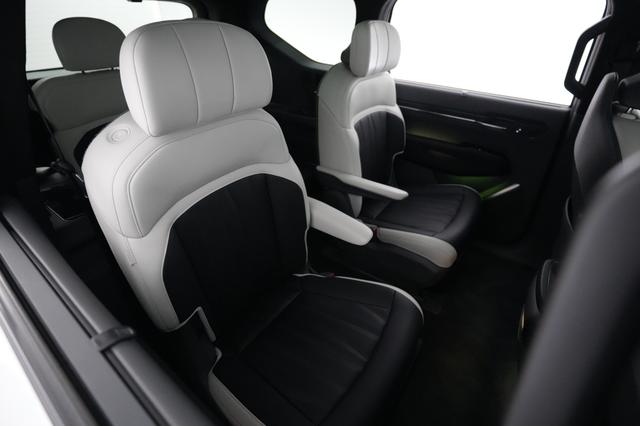 2024 Kia EV9 — photo 4 of 22