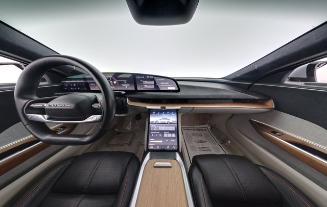 2023 Lucid Air — photo 21 of 24