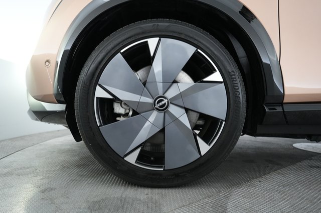 2023 Nissan Ariya — photo 7 of 23