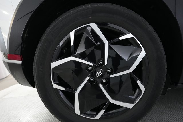 2023 Hyundai IONIQ 5 — photo 15 of 20