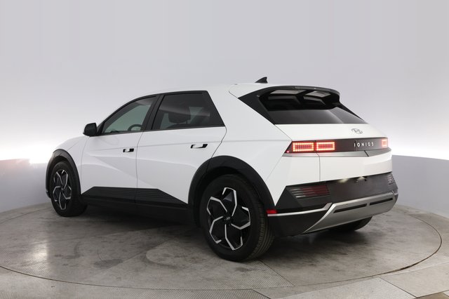 2023 Hyundai IONIQ 5 — photo 13 of 20