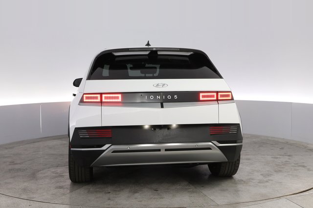2023 Hyundai IONIQ 5 — photo 12 of 20