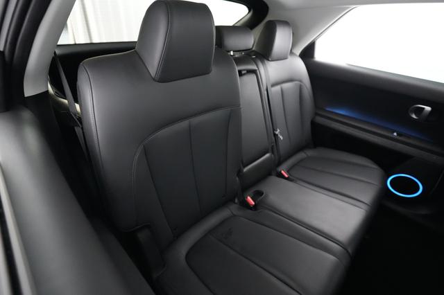 2023 Hyundai IONIQ 5 — photo 4 of 20