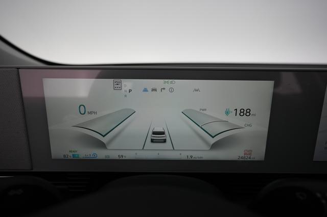 2023 Hyundai IONIQ 5 — photo 5 of 20