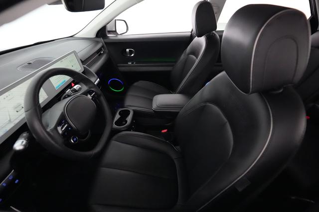 2023 Hyundai IONIQ 5 — photo 3 of 20