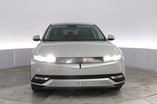 2023 Hyundai IONIQ 5 — photo 9 of 20