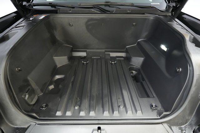 2024 Chevrolet Silverado EV — photo 17 of 18