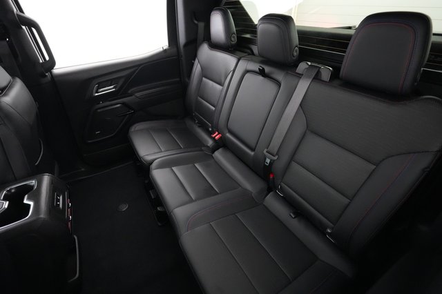2024 Chevrolet Silverado EV — photo 13 of 18