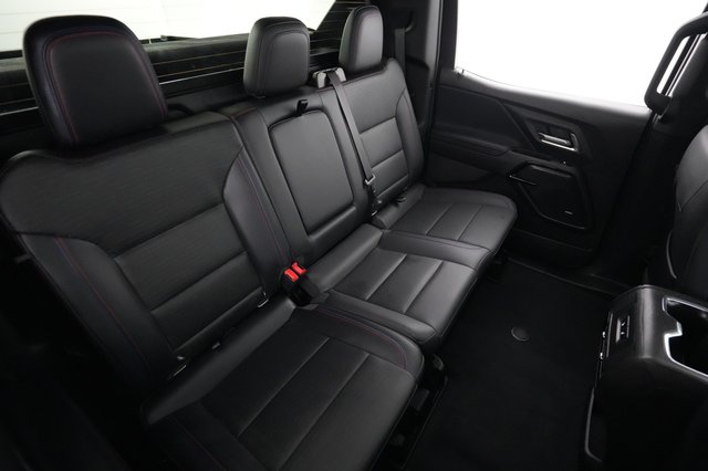 2024 Chevrolet Silverado EV — photo 4 of 18