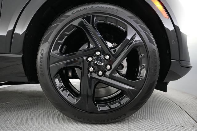 2024 Chevrolet Equinox EV — photo 7 of 21