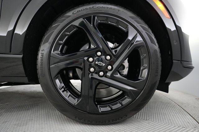 2024 Chevrolet Equinox EV — photo 7 of 21