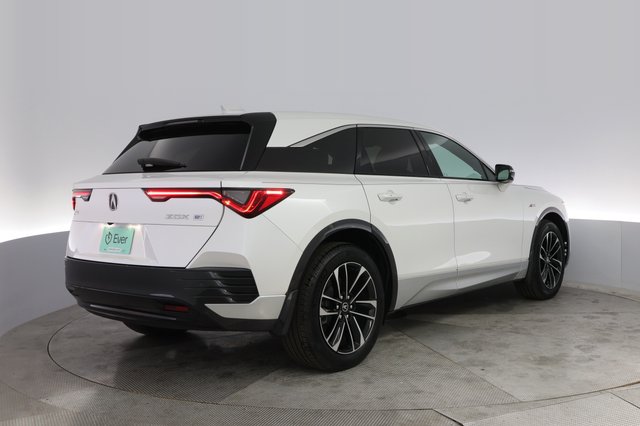 2024 Acura ZDX — photo 2 of 21