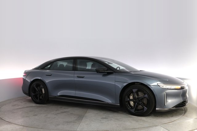 2024 Lucid Air — photo 11 of 21