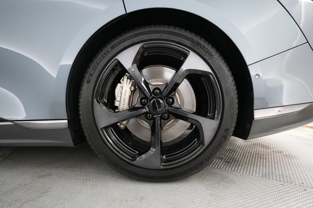 2024 Lucid Air — photo 17 of 21