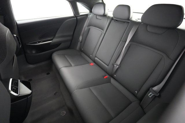 2024 Lucid Air — photo 19 of 23