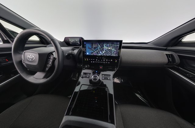 2024 Toyota bZ4X — photo 21 of 23