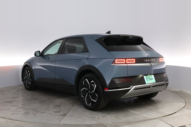 2024 Hyundai IONIQ 5 — photo 13 of 20