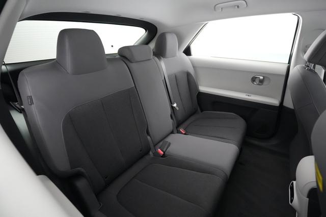 2024 Hyundai IONIQ 5 — photo 4 of 24