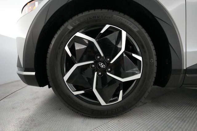 2024 Hyundai IONIQ 5 — photo 17 of 24