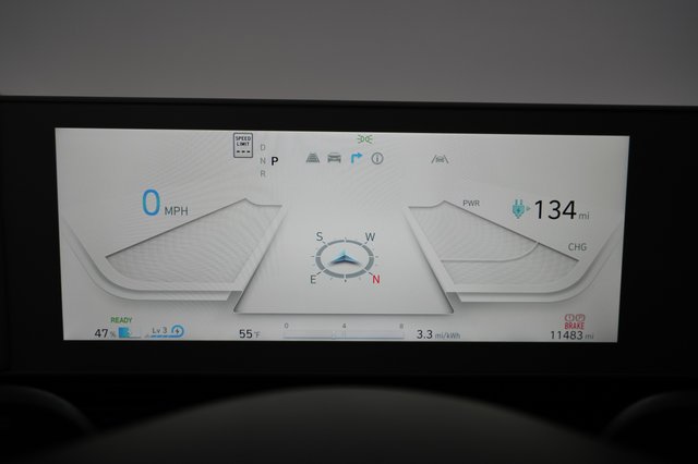2024 Hyundai IONIQ 5 — photo 5 of 24