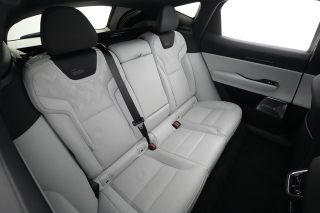 2025 Polestar 3