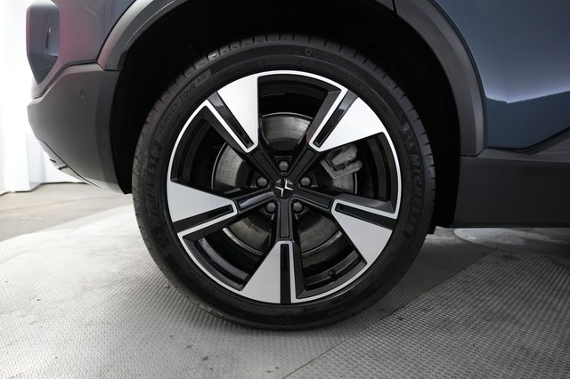 2025 Polestar 3 — photo 16 of 20