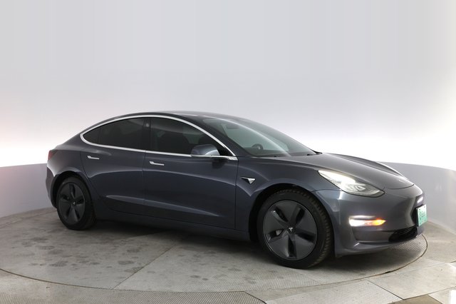 2020 Tesla Model 3 — photo 11 of 24