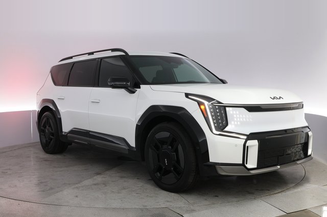 2024 Kia EV9 — photo 10 of 24