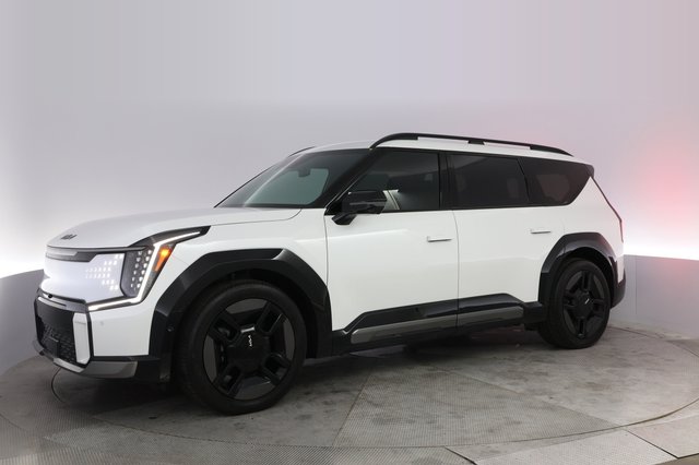 2024 Kia EV9 — photo 14 of 24