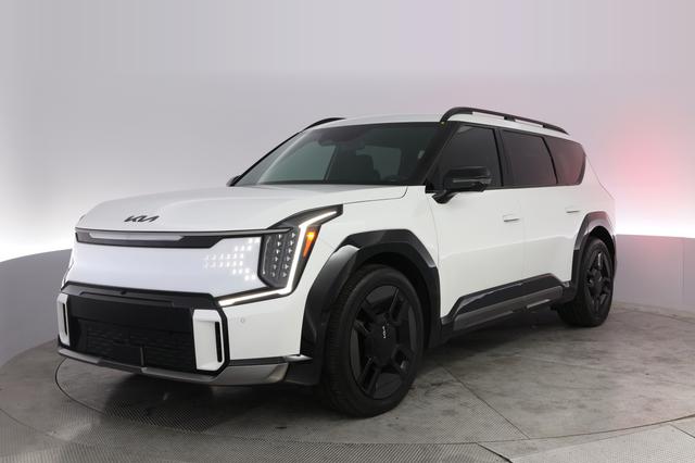 2024 Kia EV9 — VIN KNDAEFS51R6030734