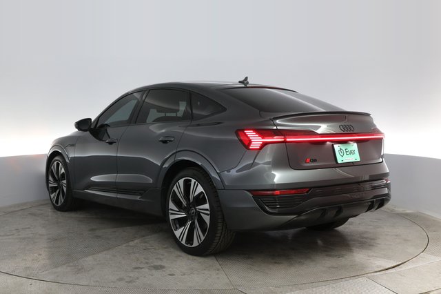 2024 Audi Q8 e-tron Sportback — photo 13 of 20