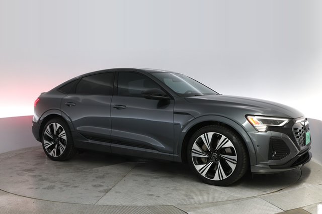 2024 Audi Q8 e-tron Sportback — photo 11 of 20