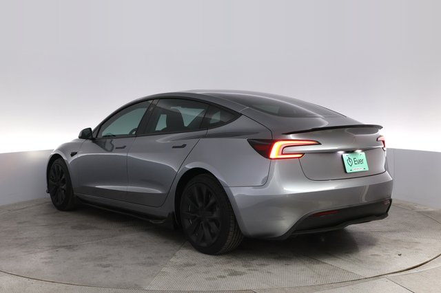2025 Tesla Model 3 — photo 13 of 21