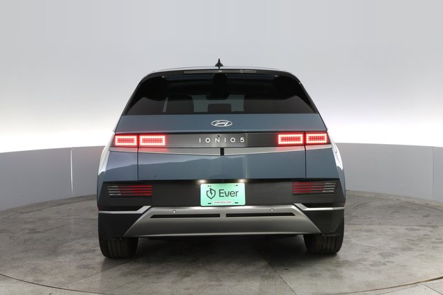 2023 Hyundai IONIQ 5 — photo 12 of 23