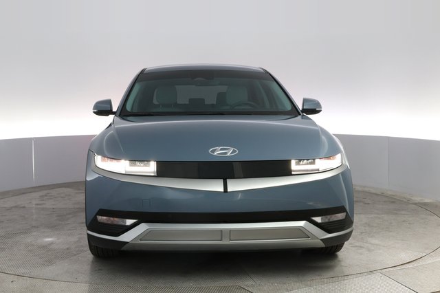 2023 Hyundai IONIQ 5 — photo 9 of 23
