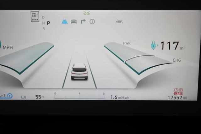 2023 Hyundai IONIQ 5 — photo 5 of 23