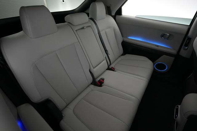 2023 Hyundai IONIQ 5 — photo 4 of 23