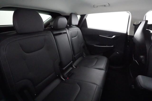 2023 Kia EV6 — photo 4 of 21