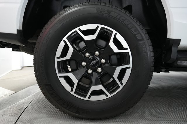2023 Ford F-150 Lightning — photo 9 of 16