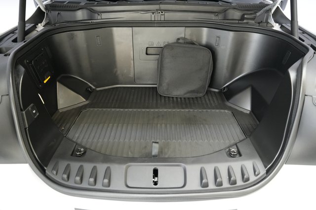 2023 Ford F-150 Lightning — photo 15 of 16