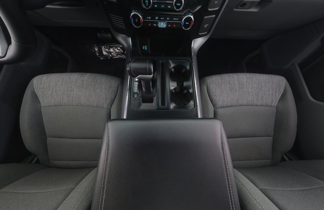 2023 Ford F-150 Lightning — photo 14 of 16