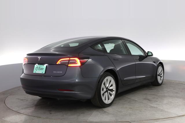 2023 Tesla Model 3 — photo 2 of 21