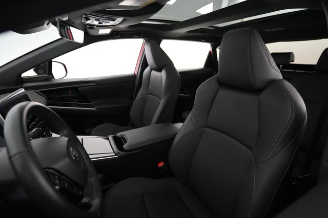 2024 Toyota bZ4X — photo 3 of 21