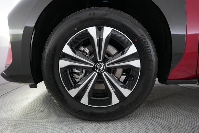 2024 Toyota bZ4X — photo 19 of 21