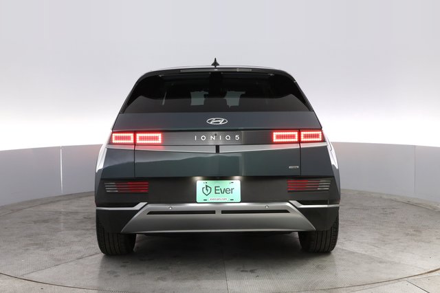 2024 Hyundai IONIQ 5 — photo 12 of 21